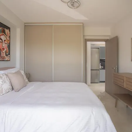 Emerald Apartament *